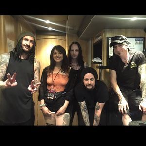 Meet your Posher, Domo